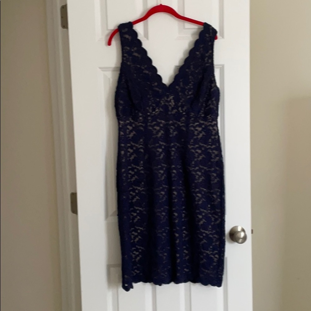 Navy Floral Dress 🤍